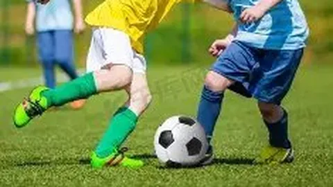 【双色球盛宴】第2025141期精选策略：复式8+2杀号攻略，揭秘号码走势秘籍！